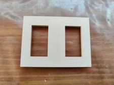 Placca Mostrina grigio sabbia 2 posti Bticino TEKNE art. 13832S. Nuova e rara