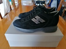 Scarpe Hogan Nere con Swarovski in Camoscio