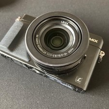 Panasonic LUMIX LX100 12,8