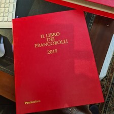 Libro annata filatelica 2019