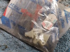 ORIGINALE 7663916 5x MADREVITE PER FISSAGGI VARI FIAT COUPE ALFA GTV SPIDER 916