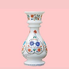 Vaso di fiori in marmo bianco