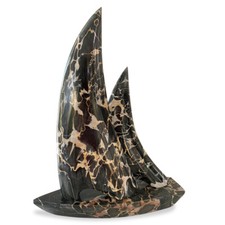 Scultura Vela Doppia in Marmo