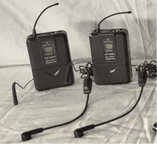 Due radiomicrofoni Malone UHF 350 PT wireless ricevitore alimentatore e archetto