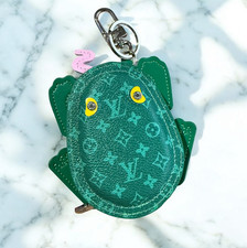 Louis Vuitton LV verde monogramma rana borsa ciondolo portachiavi senza scatola