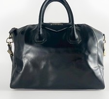 GIVENCHY Borsa a tracolla Antigona 2 vie in pelle nera