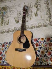 Chitarra Classica Yamaha F310P con Corso Di Chitarra Incluso E Custodia