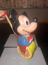 Topolino tira/spingi lungo