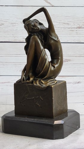 Statua scultura bronzo - , donna