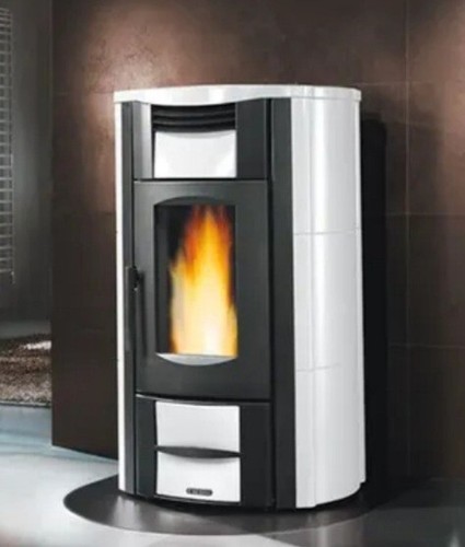 Stufa pellet idro usata - a,