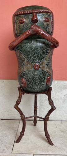 Vaso antropomorfo del brasile - antropomorfo,