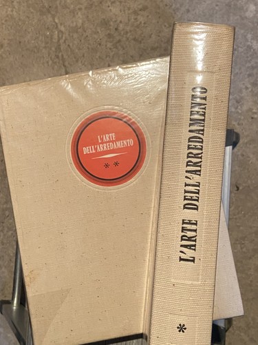 Due libri vintage arte - due, l'arte