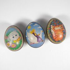 3 SCATOLINA DI LATTA PORTAGIOIE A FORMA DI UOVO UOVA GATTI SVIZZERA VINTAGE V141