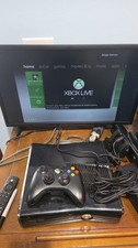Microsoft Xbox 360 S con