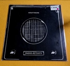 Kraftwerk_Radio-Activity_LP