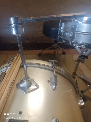 Soporte tom consola - tom, +