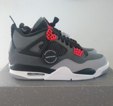 Nike Air Jordan 4 Retro