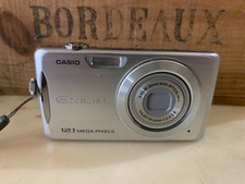 vintage MACCHINA FOTOGRAFICA DIGITALE CASIO EXILIM 12.1 MEGA PIXELS non testata