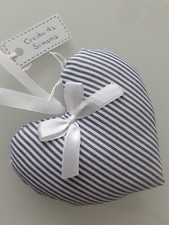 Cuore decorativo shabby a