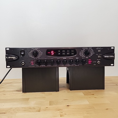 Line bass pod pro rackmount - pod,