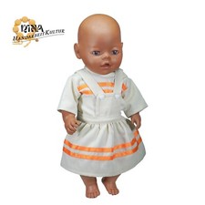 Vestiti per bambola, bambola