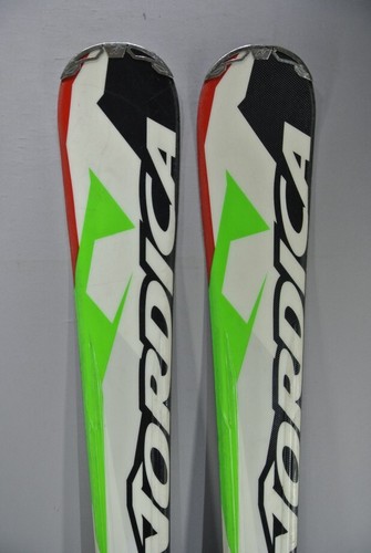 Pista intaglio sci - da,