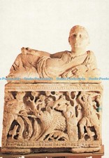 D275904 Volterra Museo Guarnacci Urna in Alabastro Rappresentante la Caccia al C