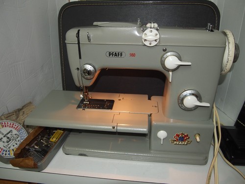 Macchina cucire vintage - da,
