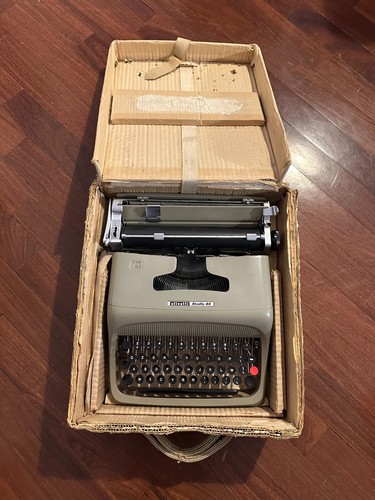 Macchina scrivere olivetti - macchina, da