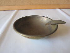 Posacenere antico in metallo