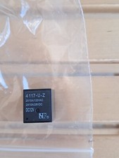 Relè V23072-C1061-A308 per