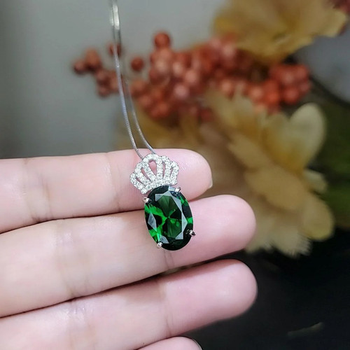 Grande collana smeraldo - di,