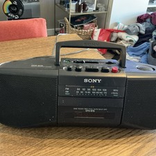 Sony CFS-B15 AM/FM Radio