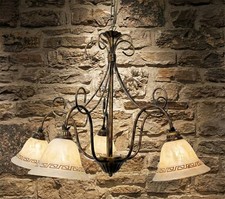 Lampadario in ferro battuto a