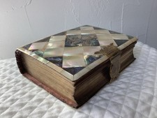 Album fotografico antico intarsiato Boulle, madreperla. (4,5 x 6 x 2 pollici)