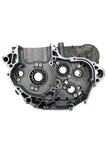 Carter moteur central droit - carter,