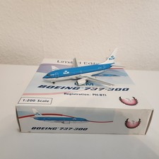 Phoenix 1:200 Boeing 737-300