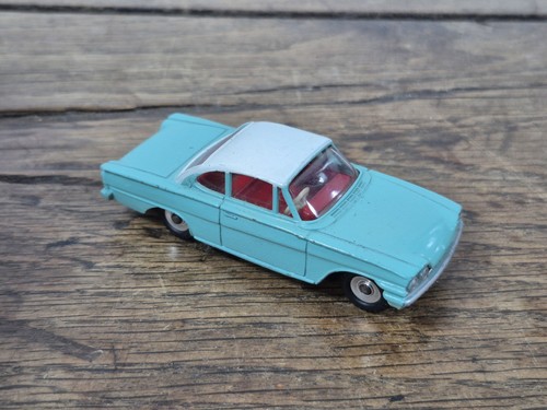 Voiture miniature ford capri - voiture,