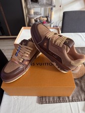 Louis Vuitton Trainer #54