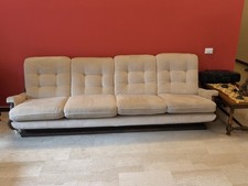 Divano 7 Posti con Poltrona Singolo Appena Rifoderato