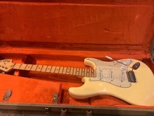 2006 Fender Stratocaster
