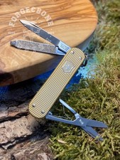 Victorinox Classic Alox