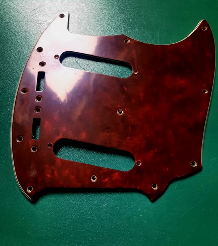 Pickford guards mustang squier - pickford,