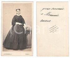 1870 ca TORINO Ritratto di donna in piedi con un libro *Foto A. VIALARDI CDV