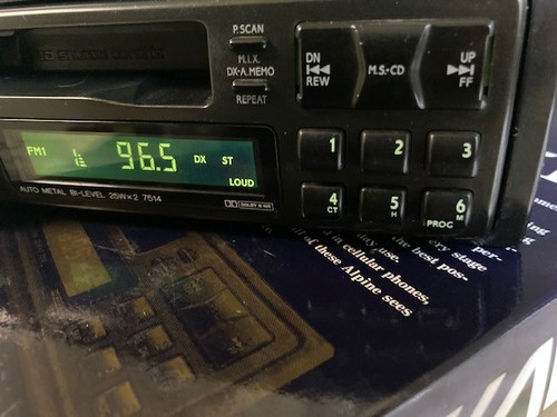 Alpine 7514 car cassette - am/fm,