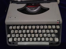 Macchina da scrivere portatile