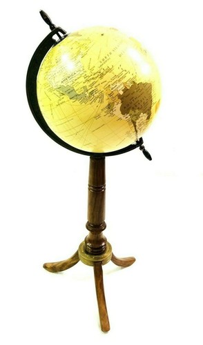 Ornamento mappamondo antico