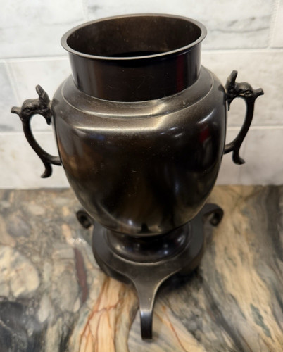 Vecchio metallo bronzo vaso - vecchio,