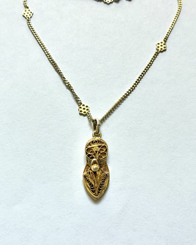 Collana vintage con ciondolo