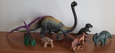 Dinosauri 8 figures diversi